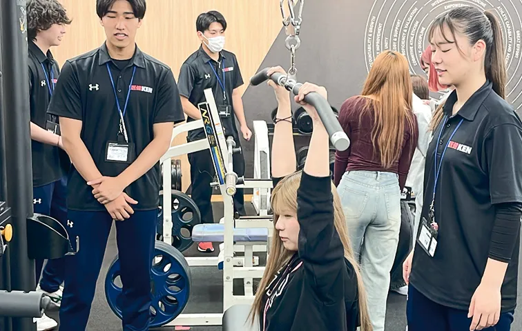 トレーニングレクチャー<br><small>(ボディメイクの基本を学ぶ)</small>