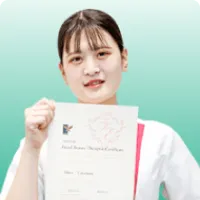 京都精華学園高等学校出身 梅原さん