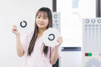 視力検査のマメ知識をご紹介! 【視能訓練科】